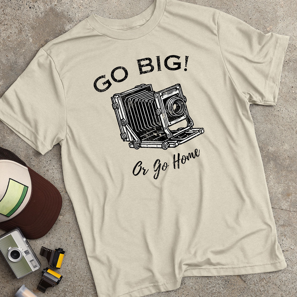 Go Big Vintage Field Camera T-Shirt
