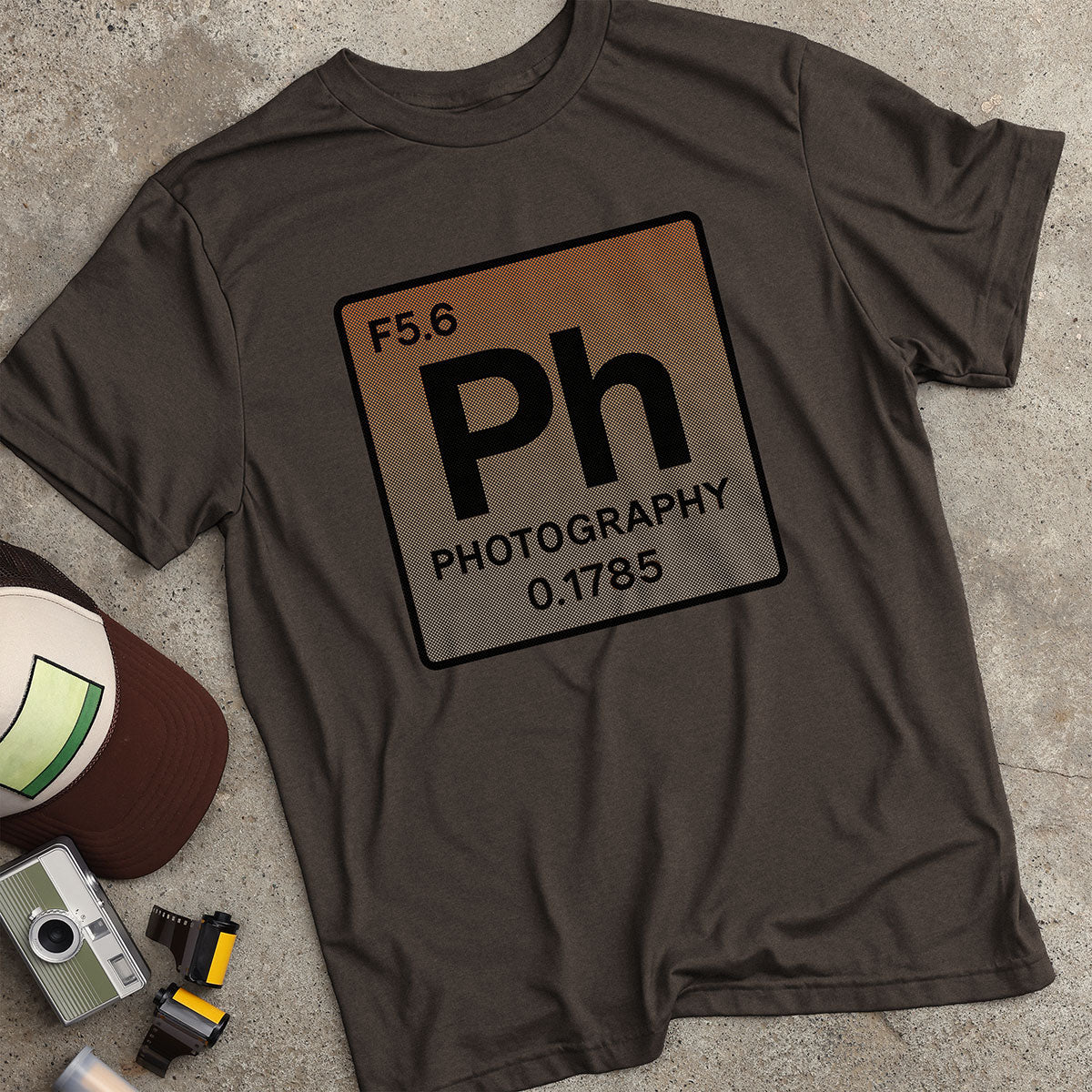 Photography Periodic Element Halftone T-Shirt
