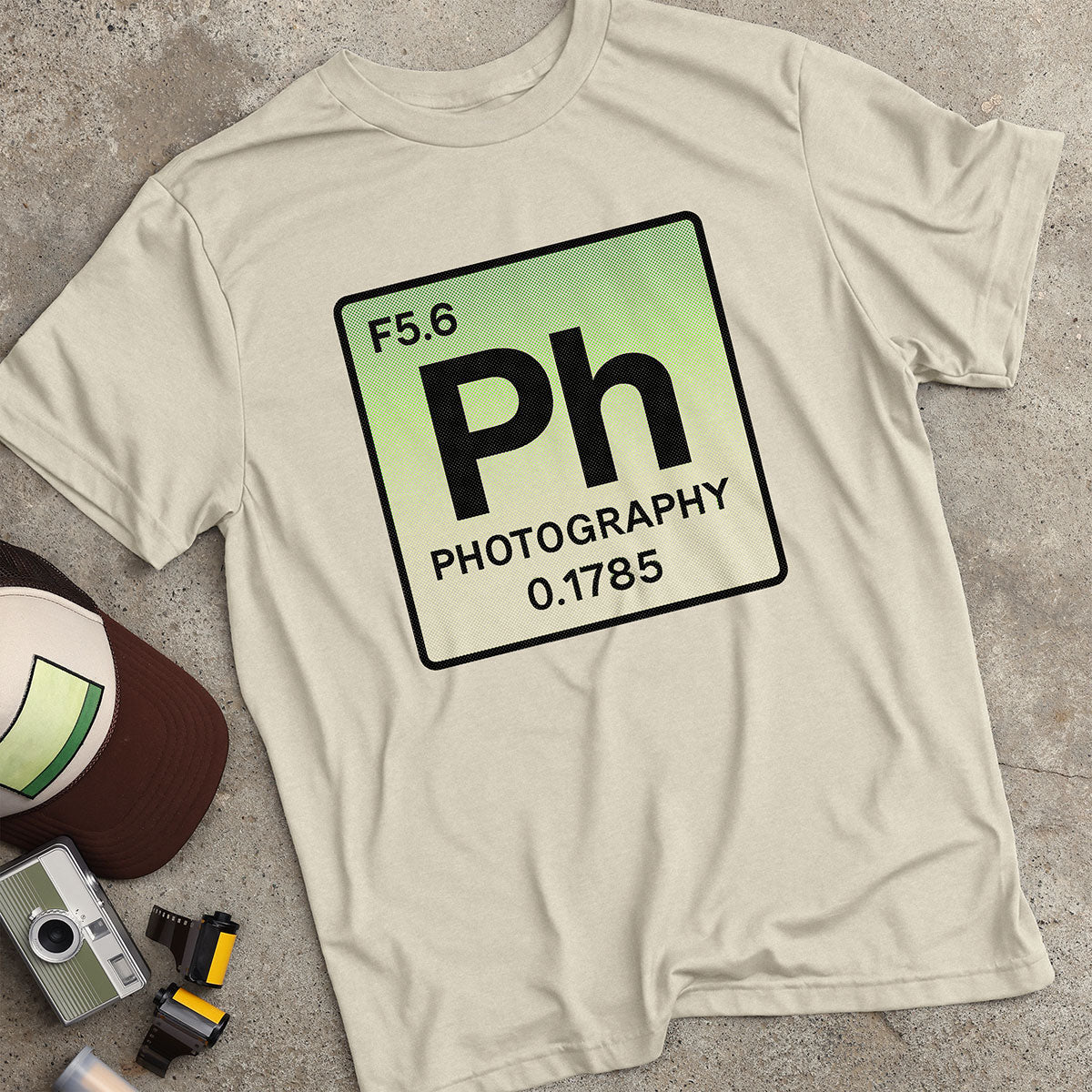 Photography Periodic Element Halftone T-Shirt