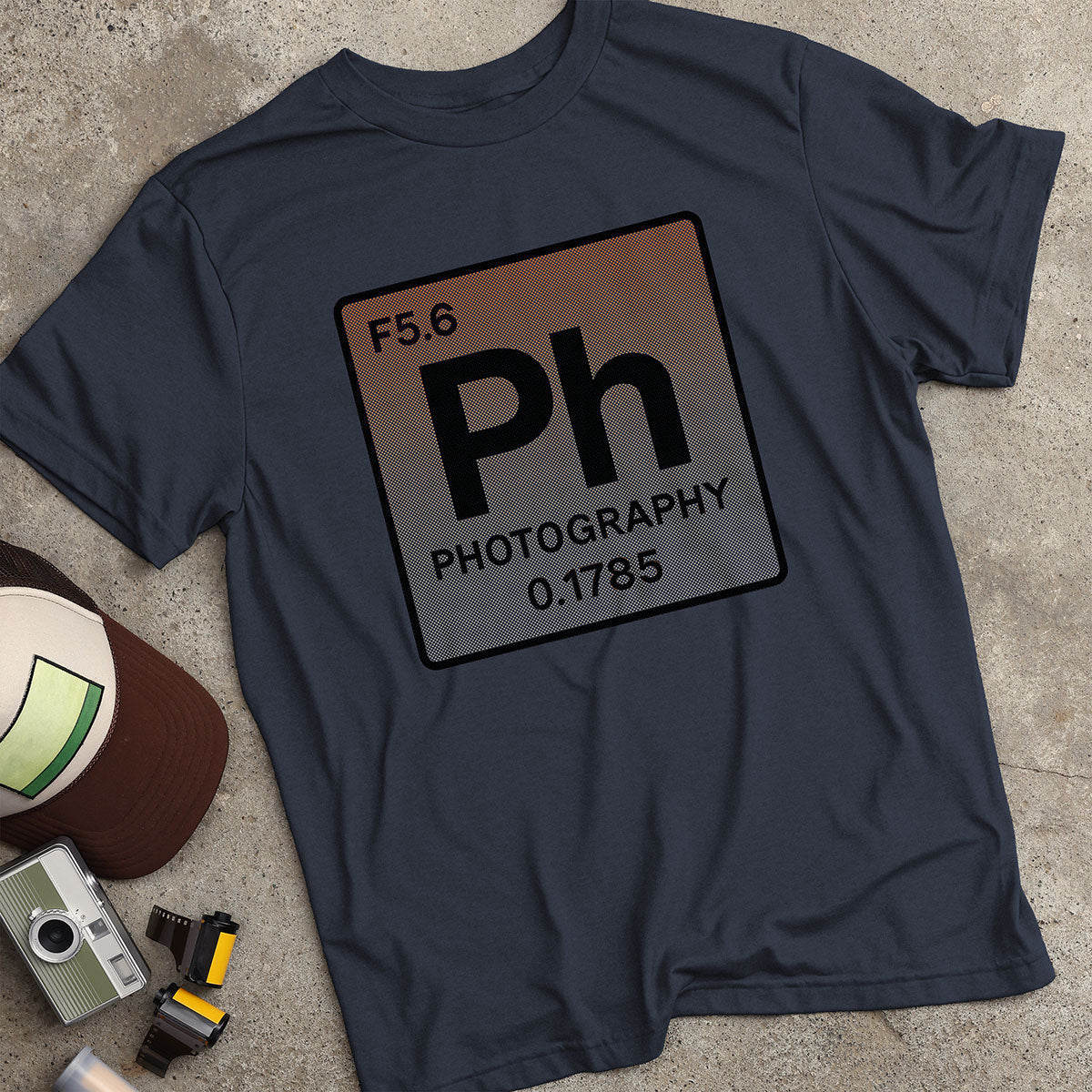 Photography Periodic Element Halftone T-Shirt