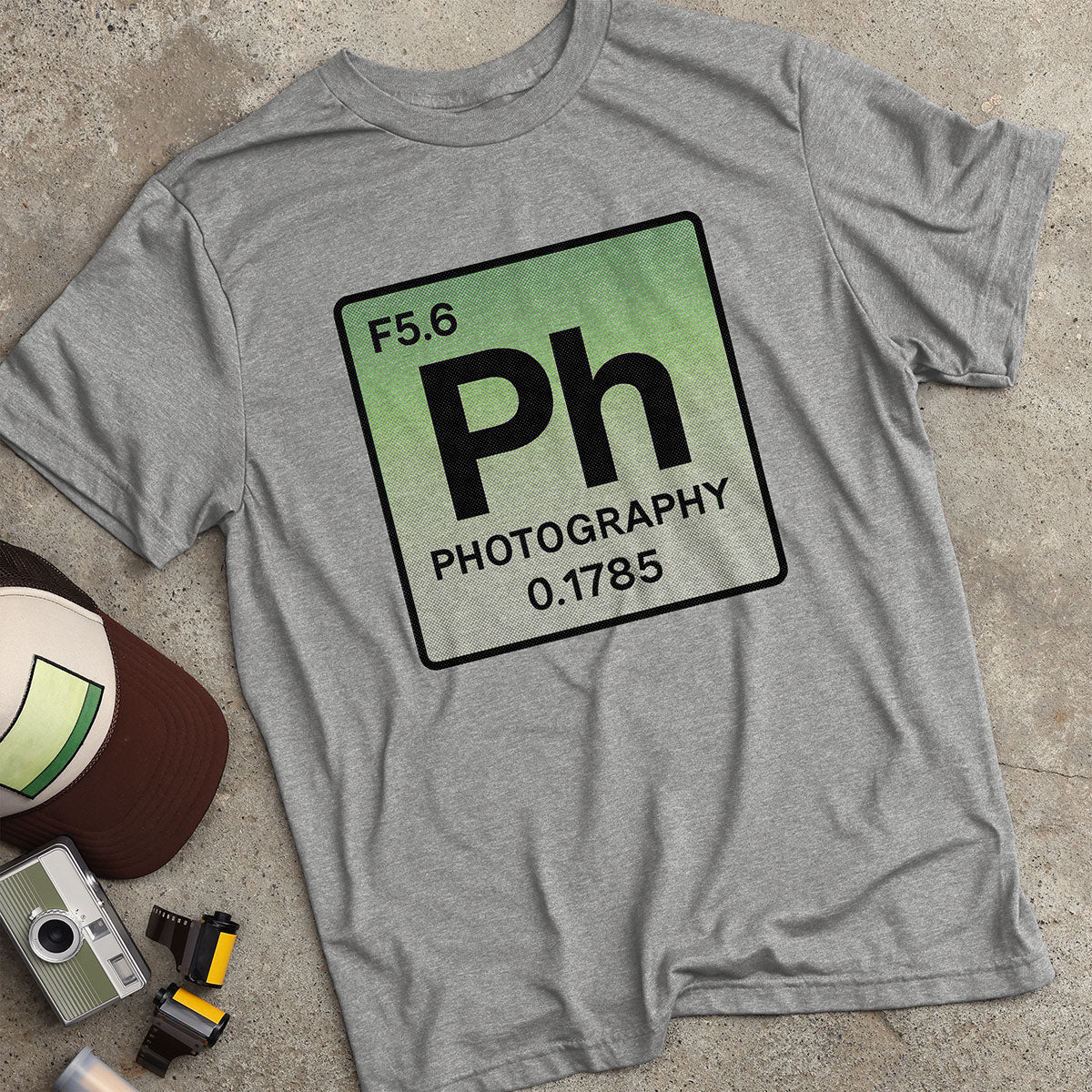 Photography Periodic Element Halftone T-Shirt