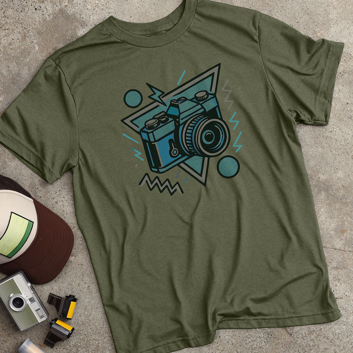 Retro Halftone Camera T-Shirt