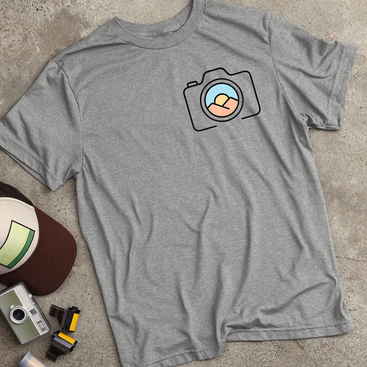 Sunrise Lens Minimalist Camera  T-Shirt